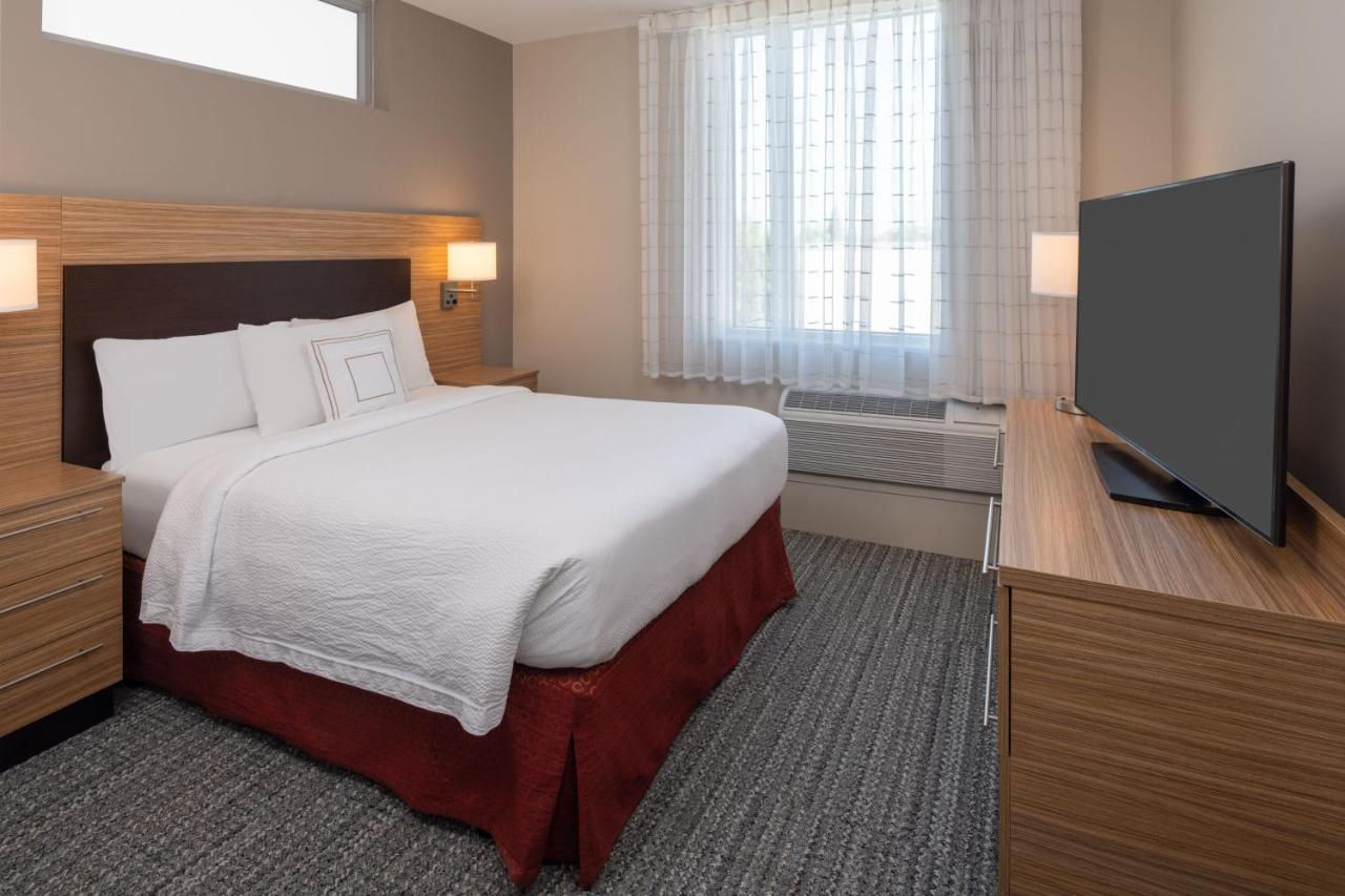 Towneplace Suites Miami Kendall West Kendale Lakes Экстерьер фото